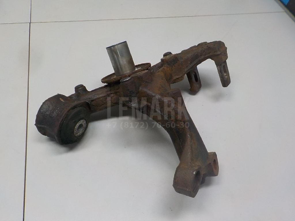 Кулак поворотный задний левый