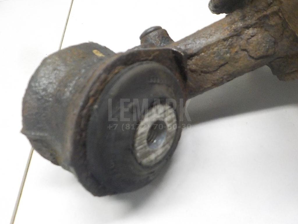 Кулак поворотный задний левый