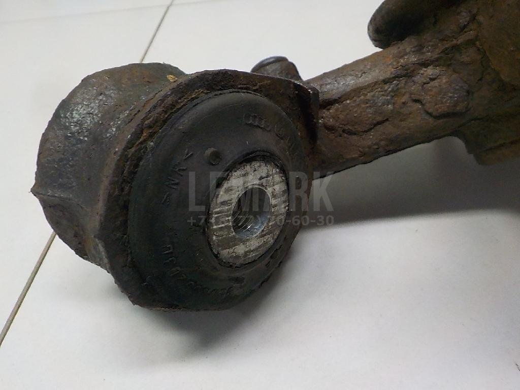 Кулак поворотный задний левый