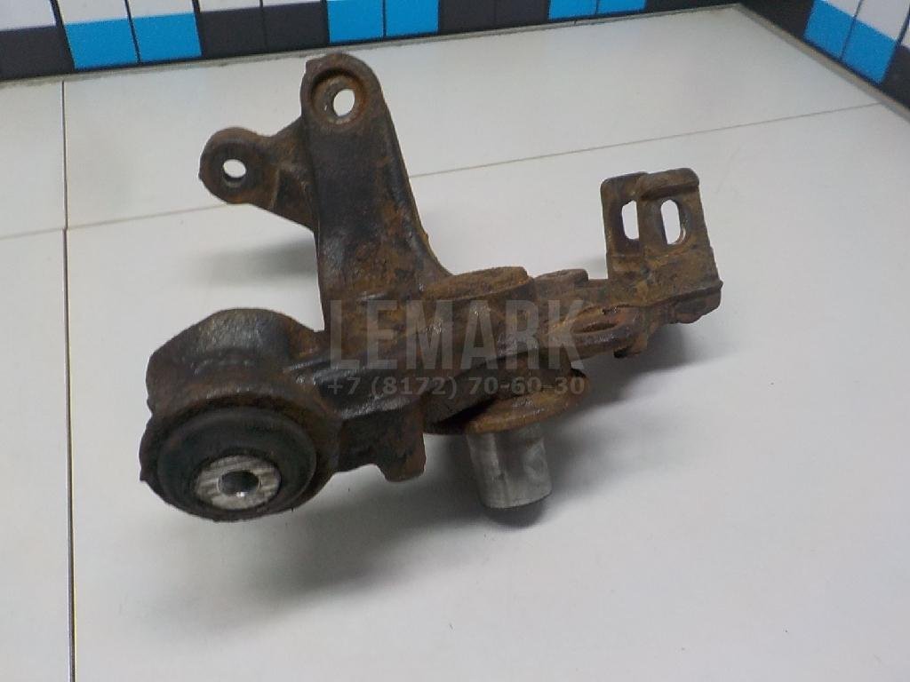 Кулак поворотный задний левый