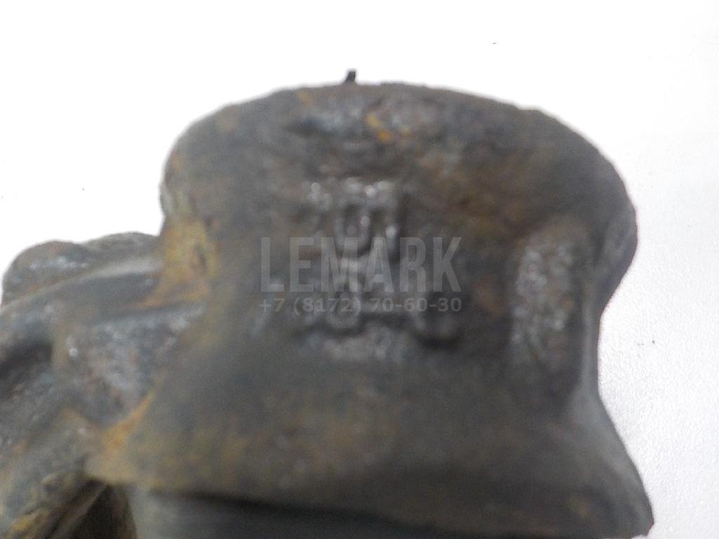 Кулак поворотный задний левый