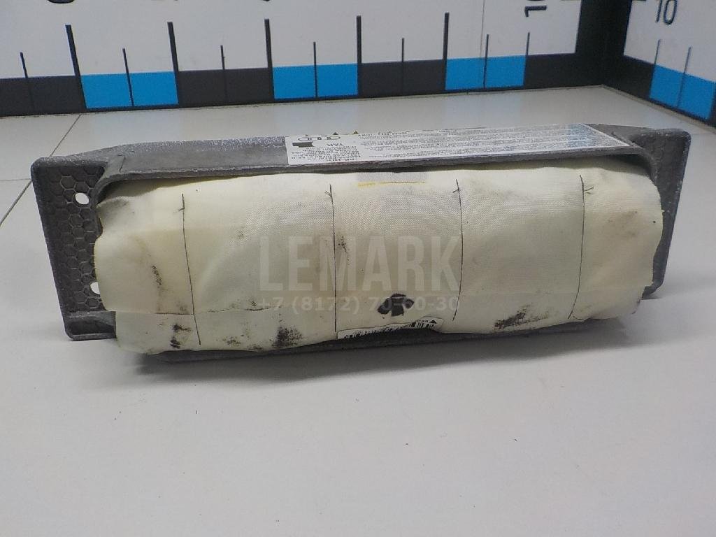 Подушка безопасности пассажирская (в торпедо)