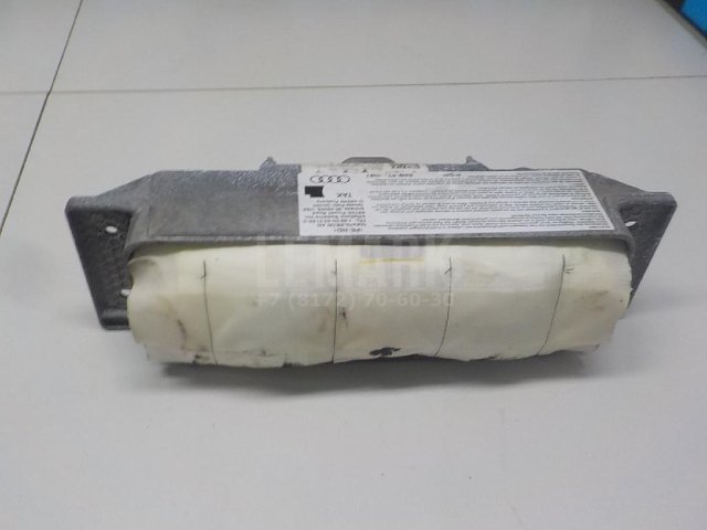 Подушка безопасности пассажирская (в торпедо)