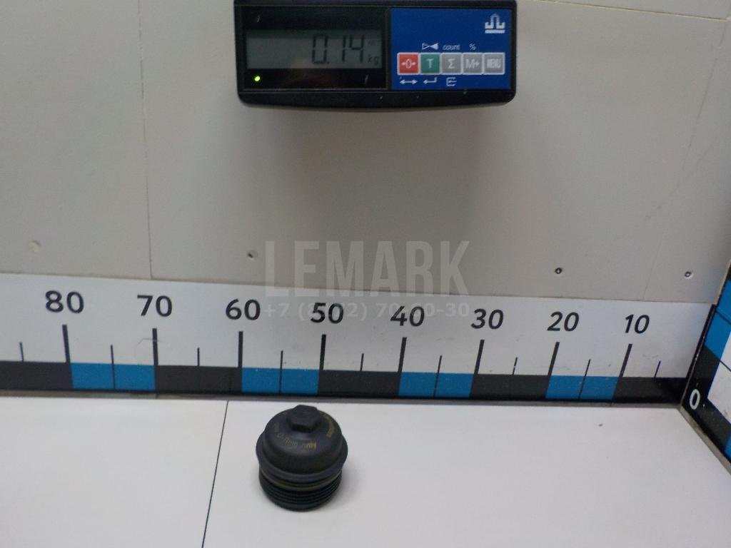 Крышка масляного фильтра