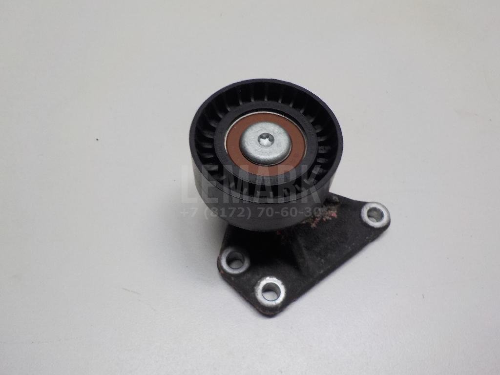 Кронштейн ролика-натяжителя руч. ремня для  Audi A5/S5 (F5) 2017