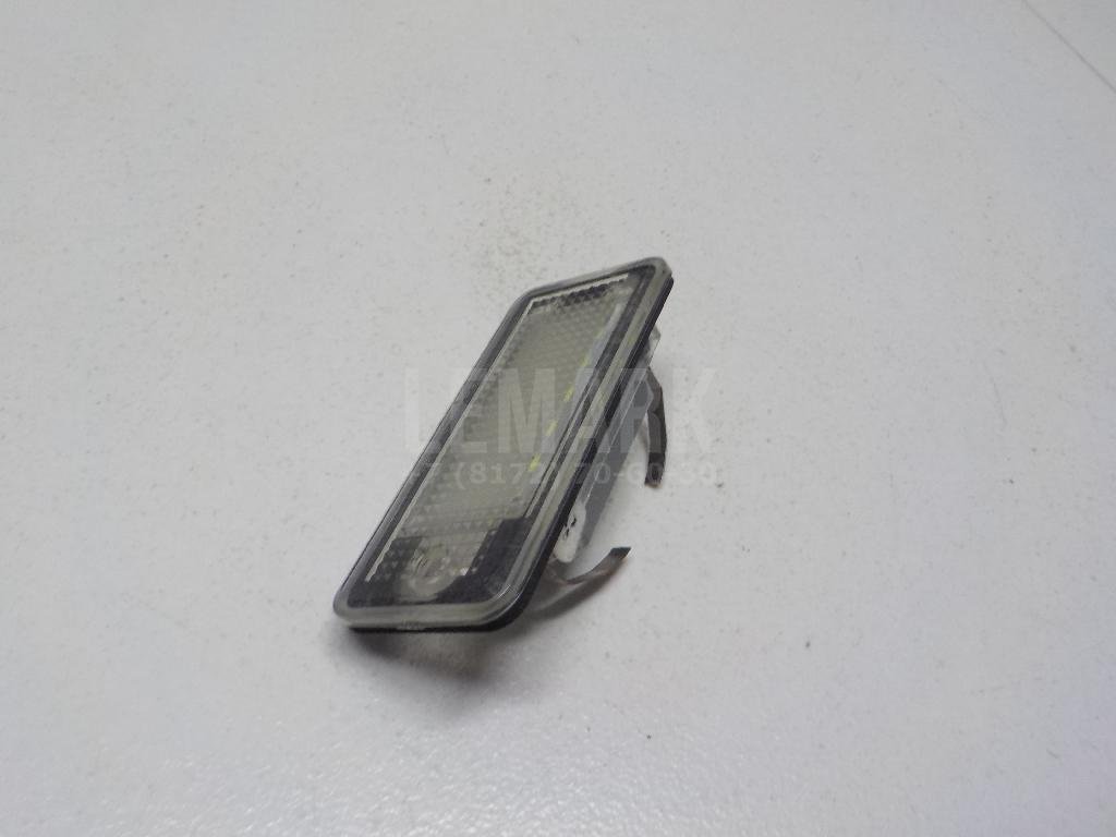 Фонарь подсветки номера