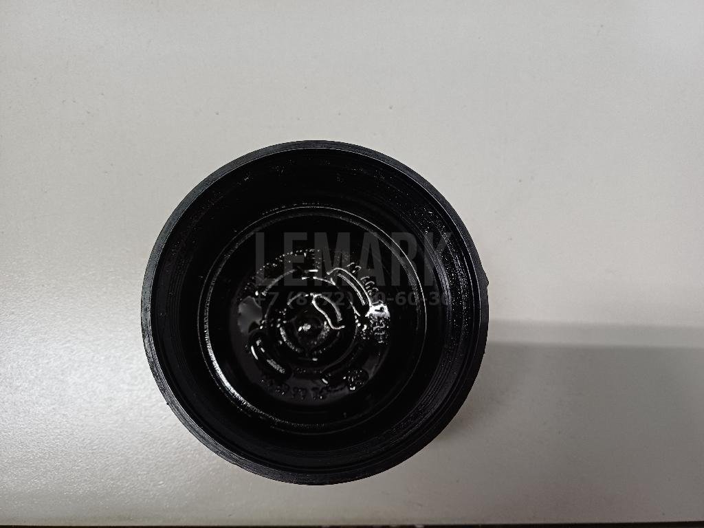 Крышка масляного фильтра