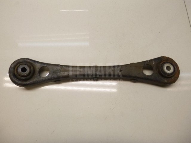 Рычаг задний поперечный