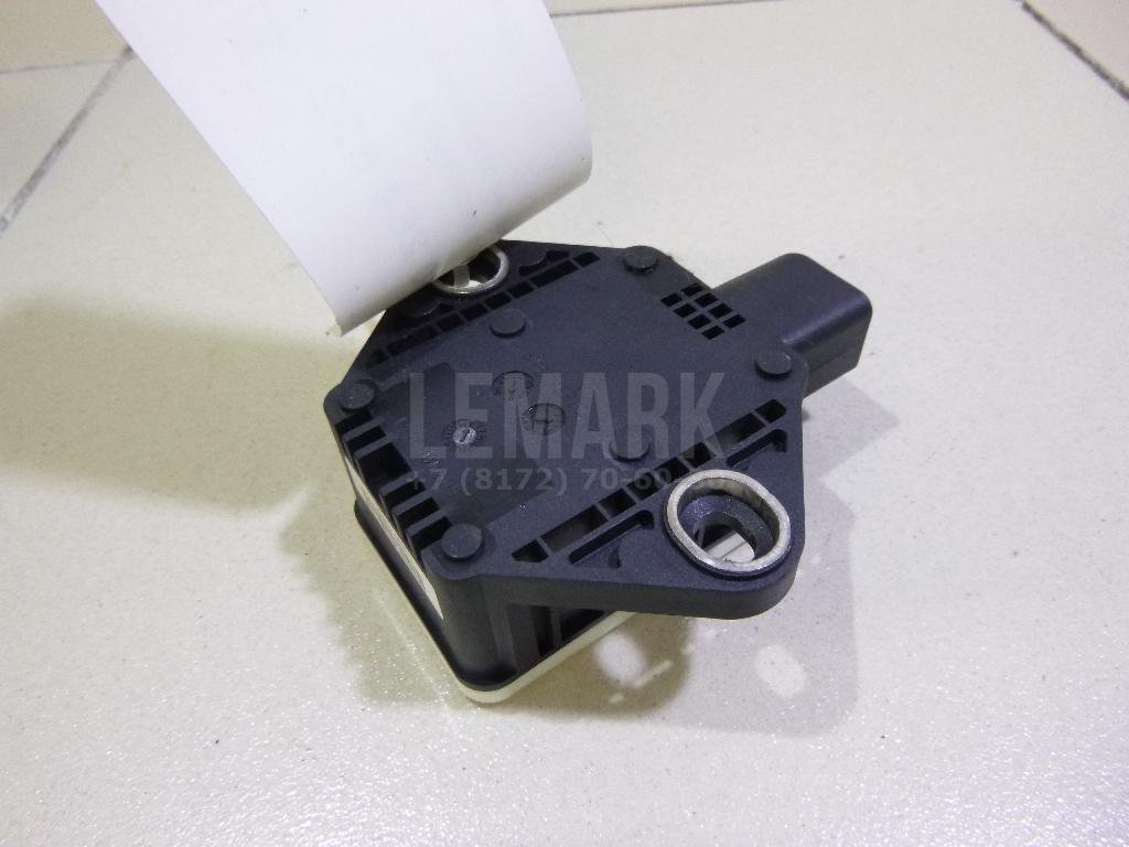 Датчик ускорения