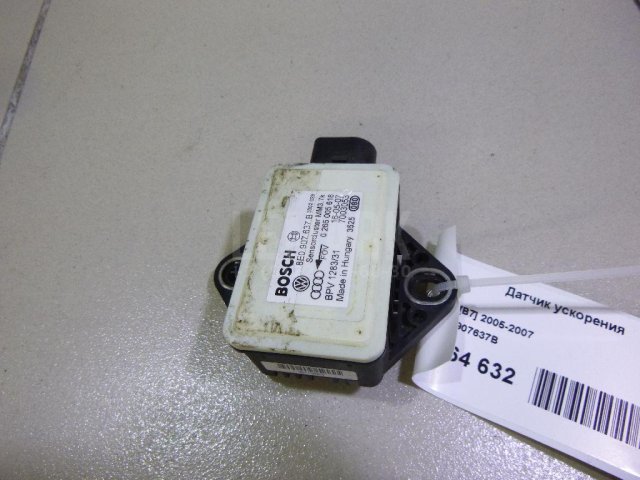 Датчик ускорения