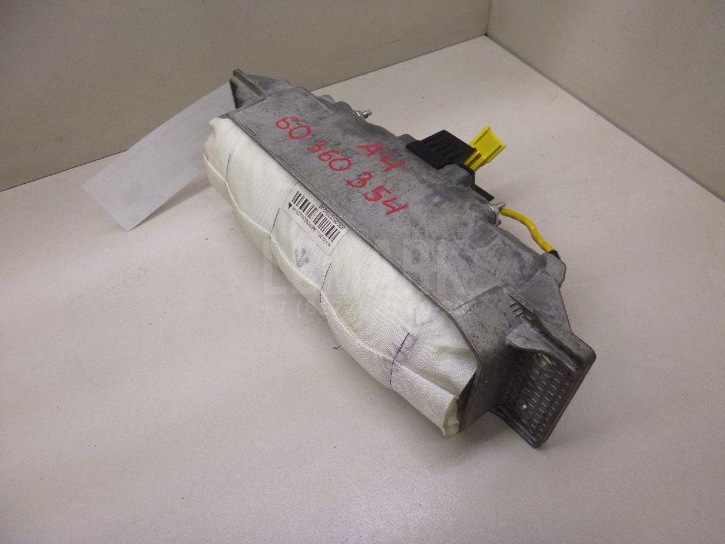Подушка безопасности пассажирская (в торпедо)