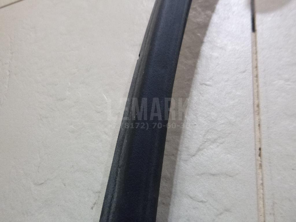 Уплотнитель (внутри) для  Audi A4 [B5] 1994-2001