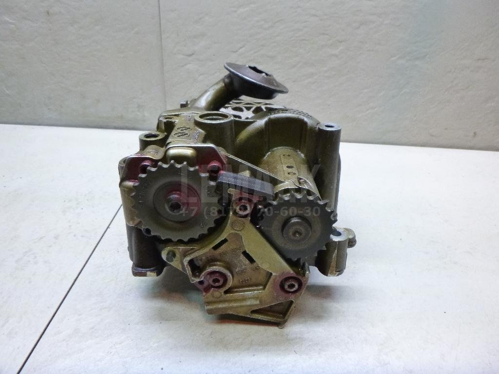 Насос масляный