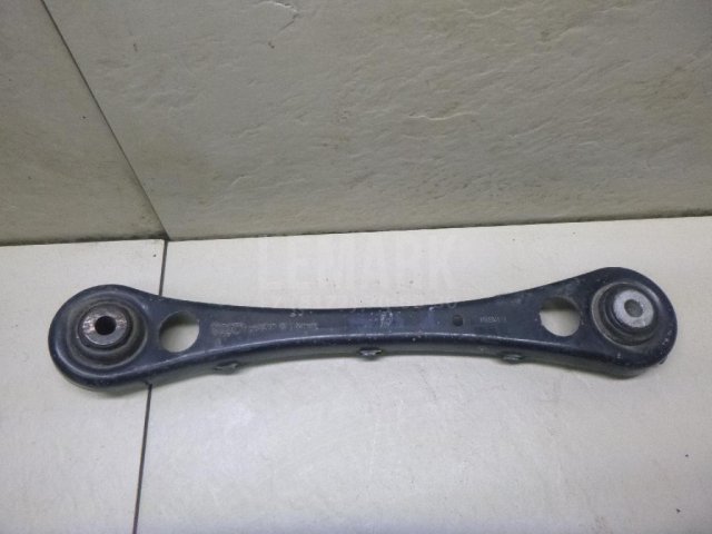 Рычаг задний поперечный