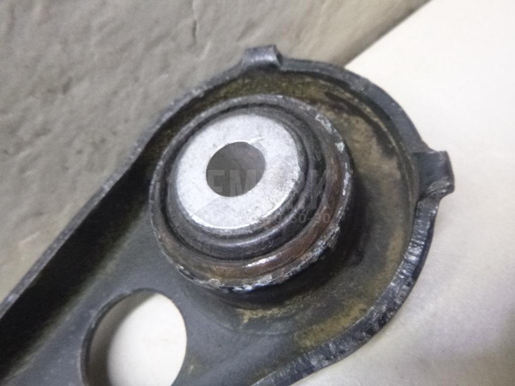 Рычаг задний поперечный