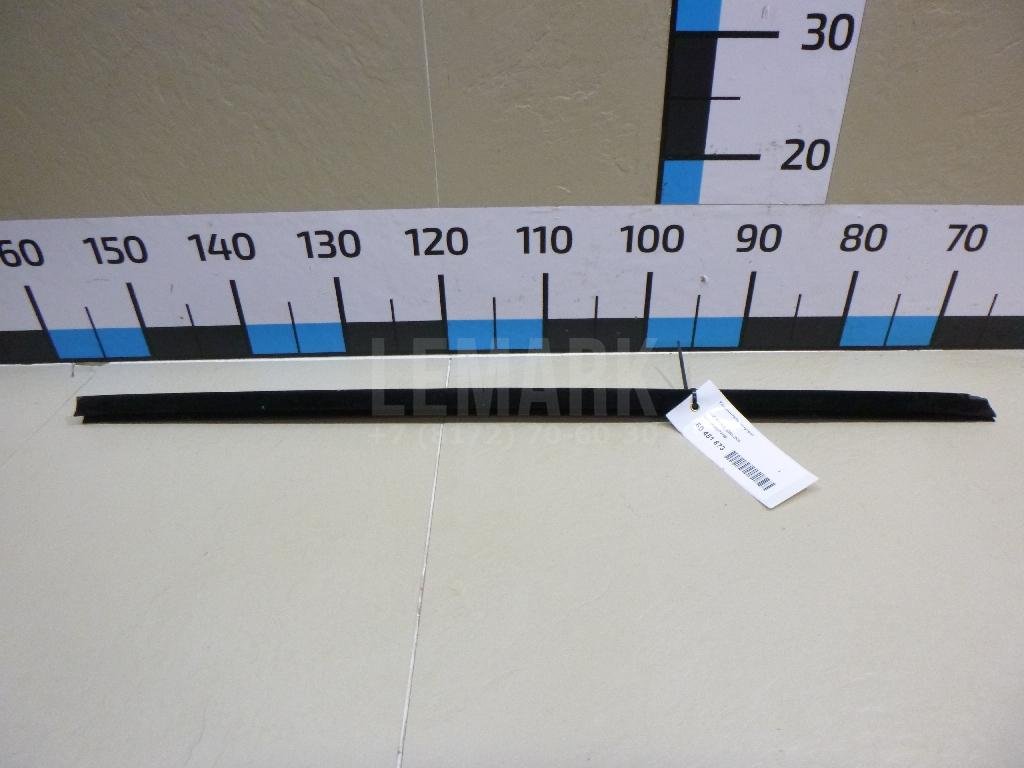 Уплотнитель (внутри) для  Audi A3 [8P1] 2003-2013