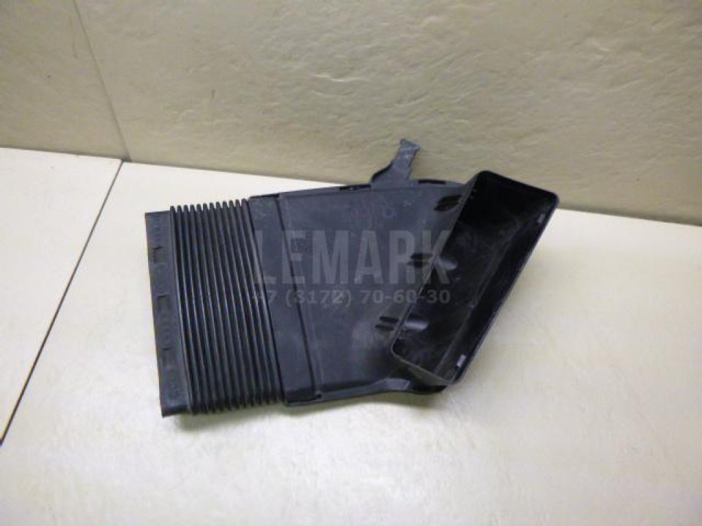 Воздуховод для  Audi 80/90 [B4] 1991-1995