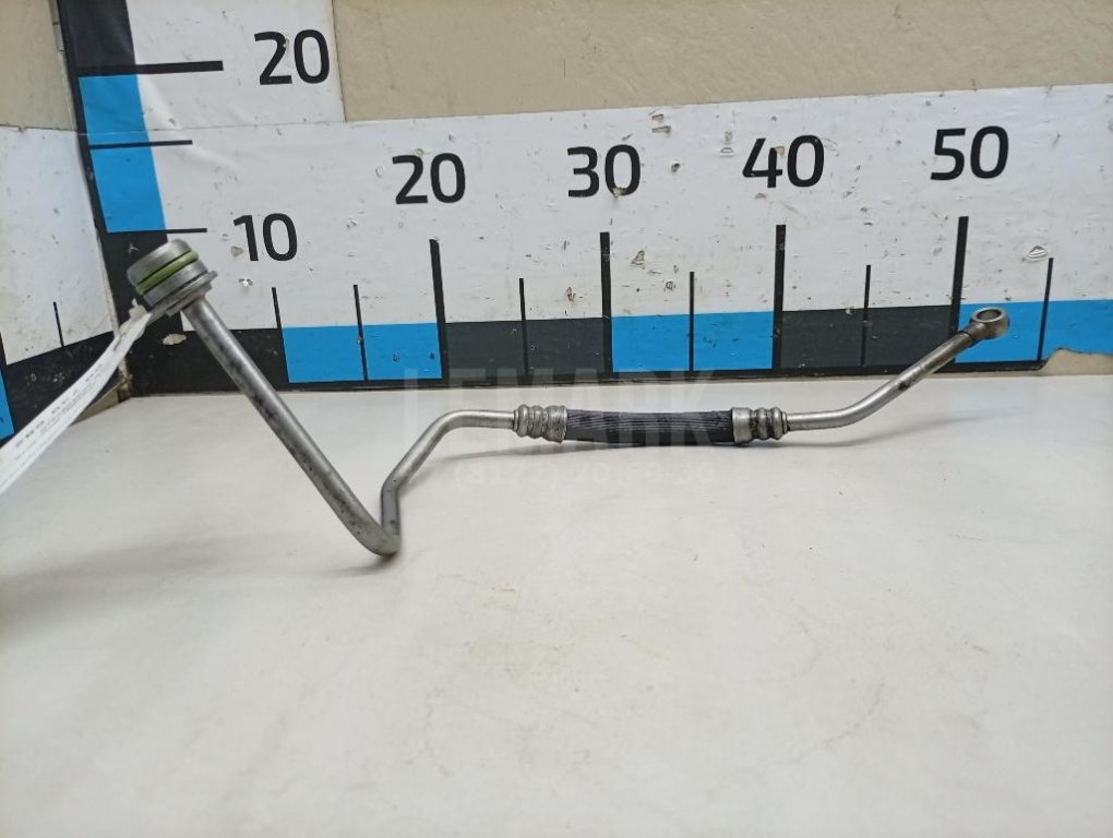 Трубка турбокомпрессора (турбины)