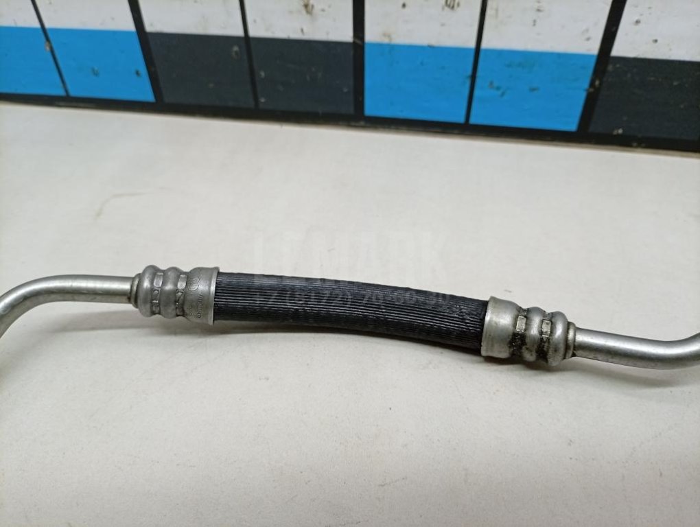 Трубка турбокомпрессора (турбины)