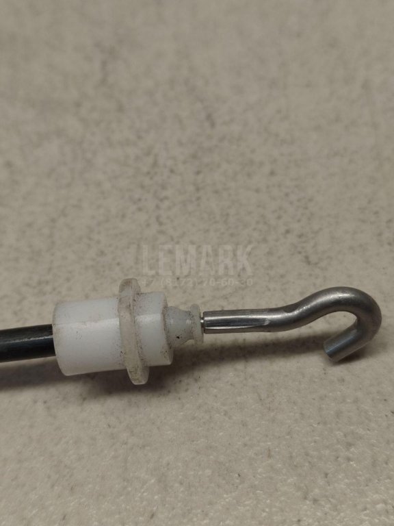 Трос открывания передней двери