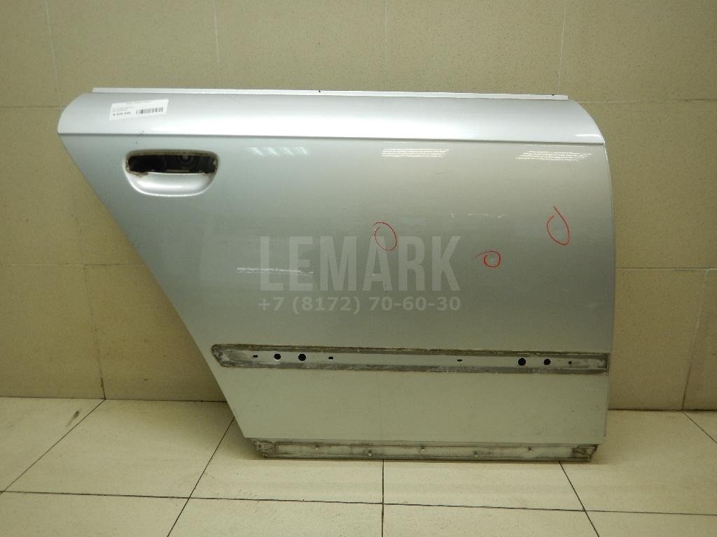 Дверь задняя правая