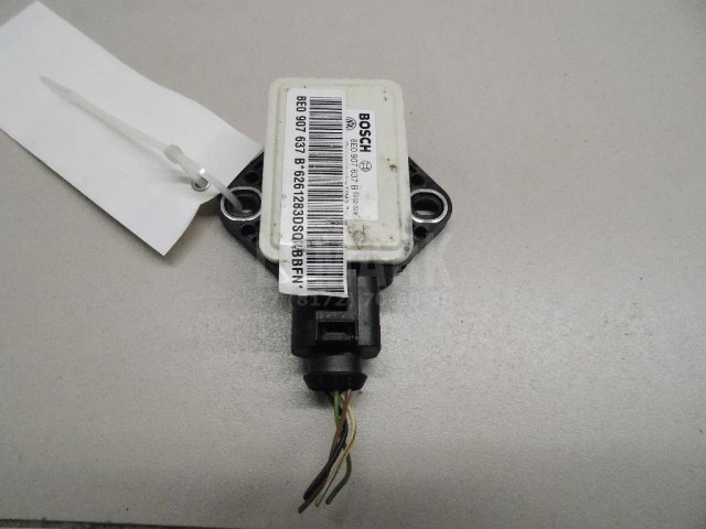 Датчик ускорения