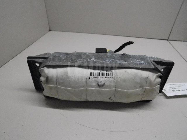 Подушка безопасности пассажирская (в торпедо)