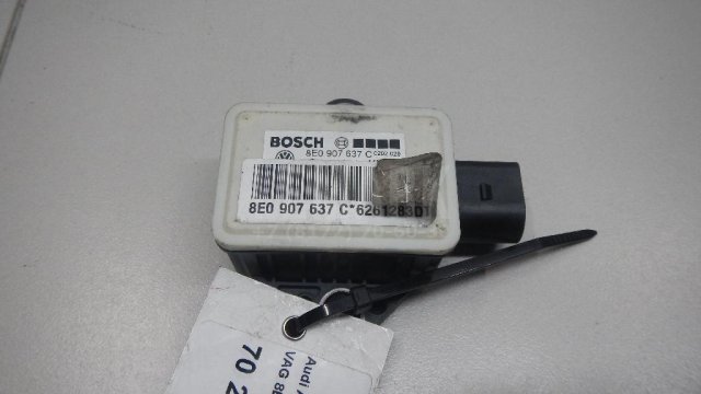 Датчик ускорения