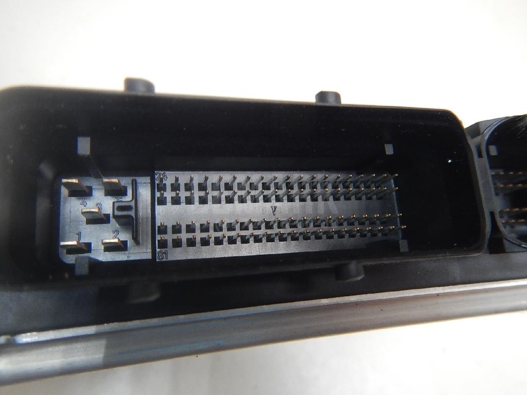 Блок управления двигателем