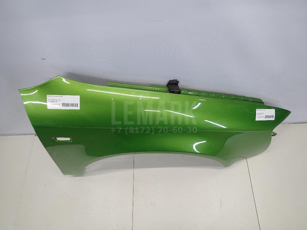 Крыло переднее правое