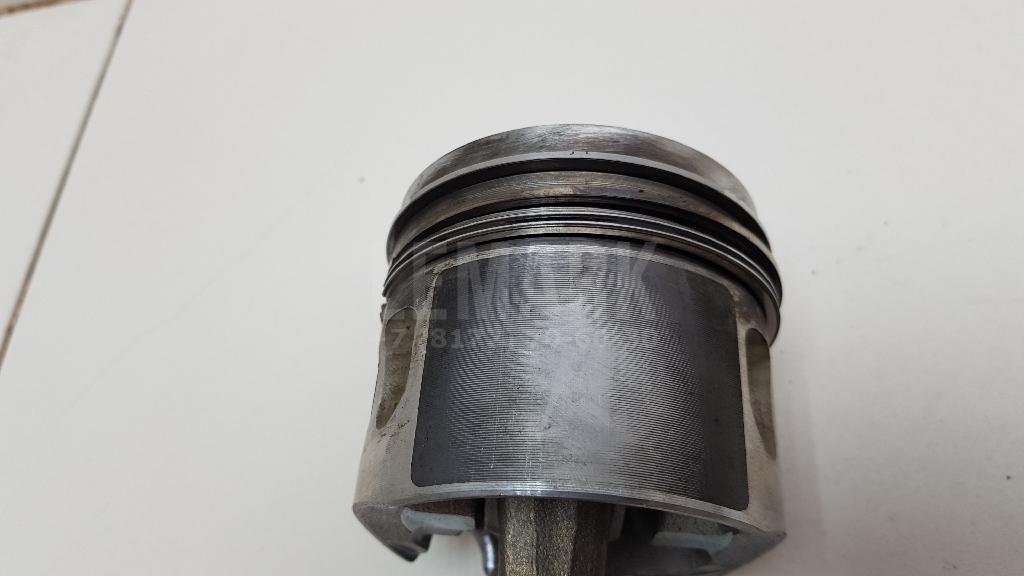 Поршень с шатуном