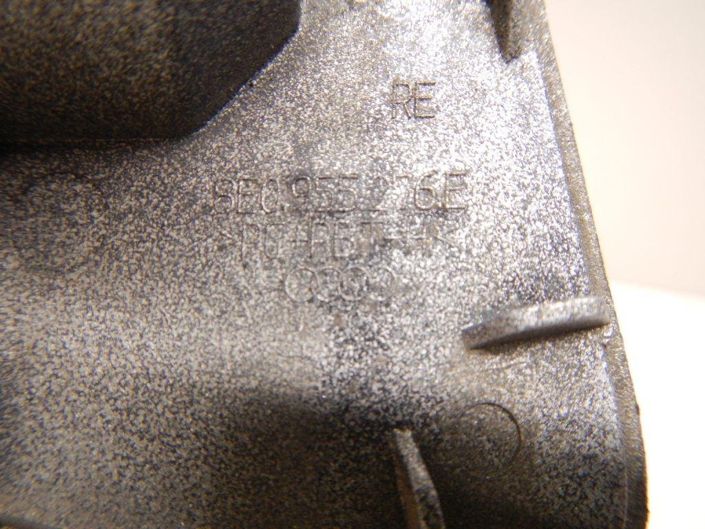 Крышка форсунки омывателя