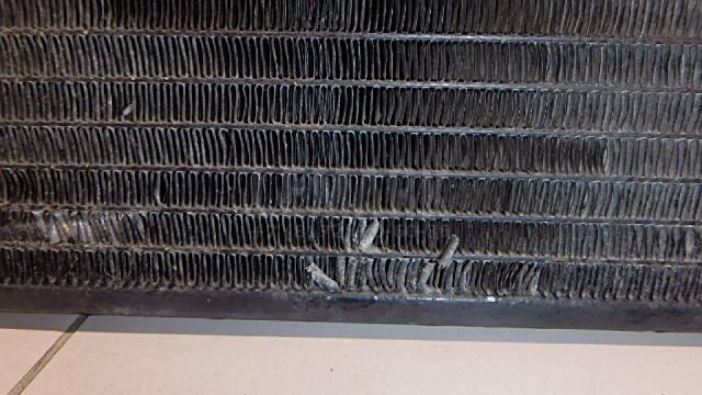 Радиатор кондиционера (конденсер)