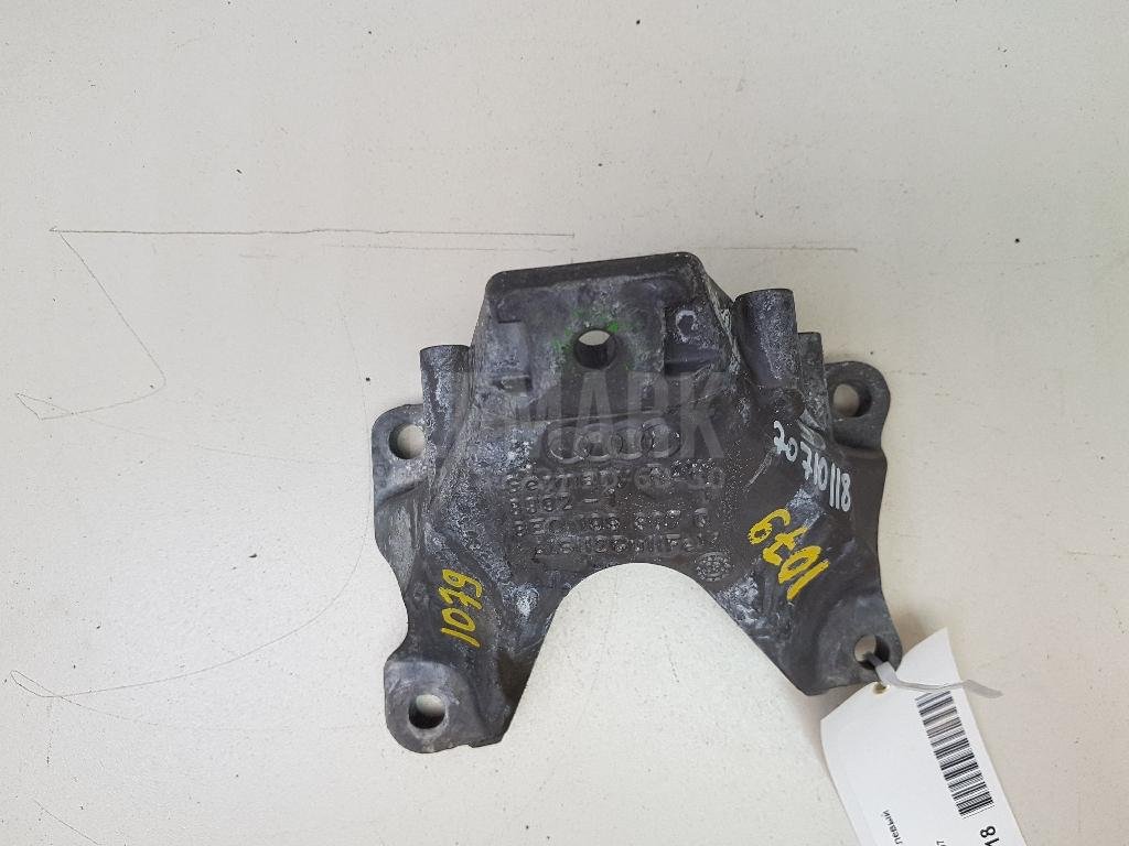 Кронштейн двигателя левый для  Audi A3 [8P1] 2003-2013