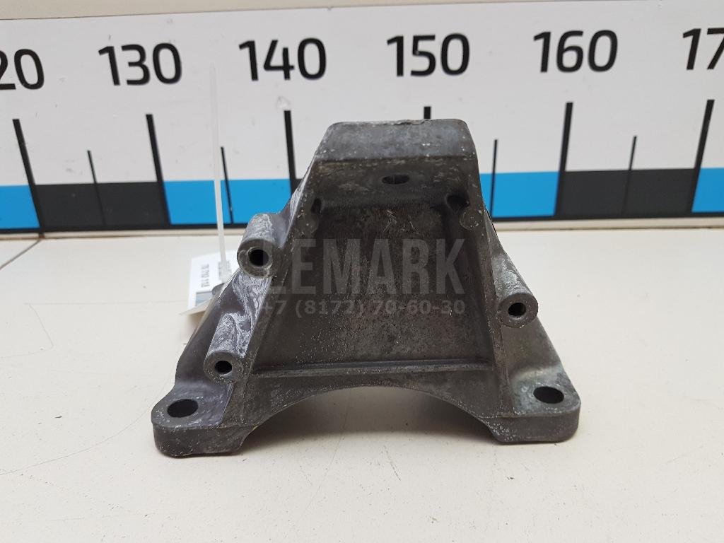 Кронштейн двигателя левый для  Audi A3 [8P1] 2003-2013