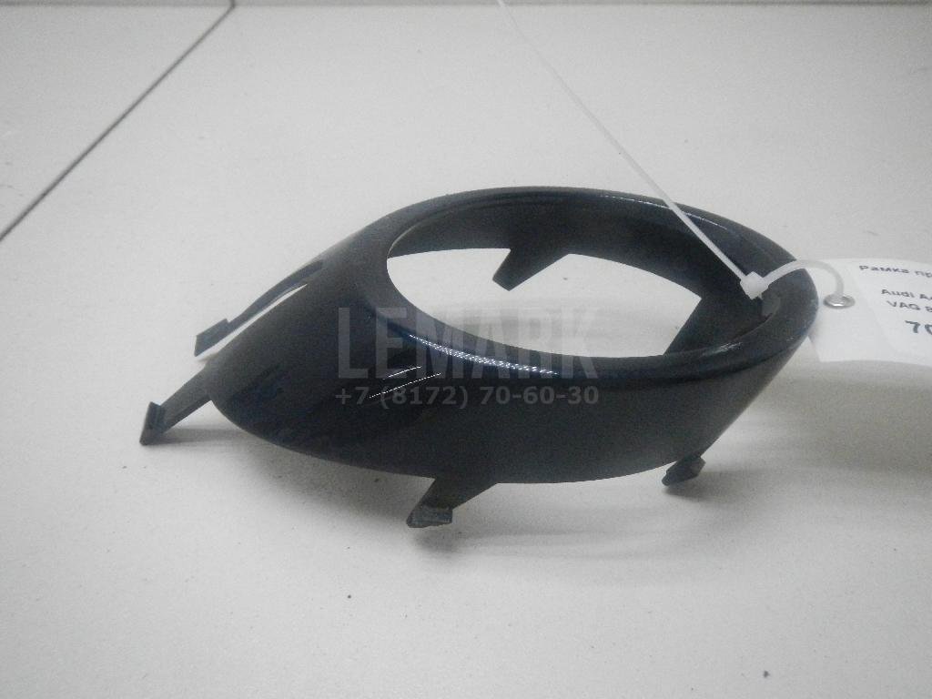 Рамка противотуманной фары правой