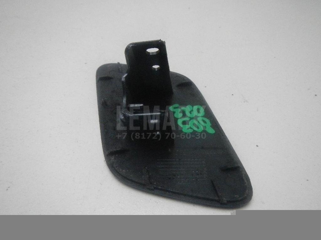 Крышка форсунки омывателя