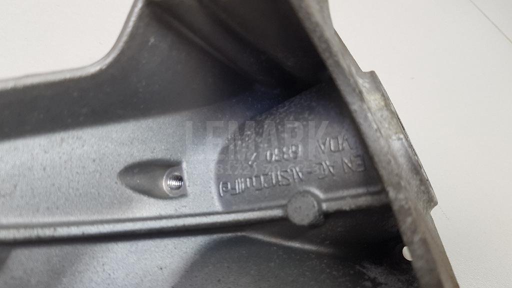 Кронштейн АКПП левый