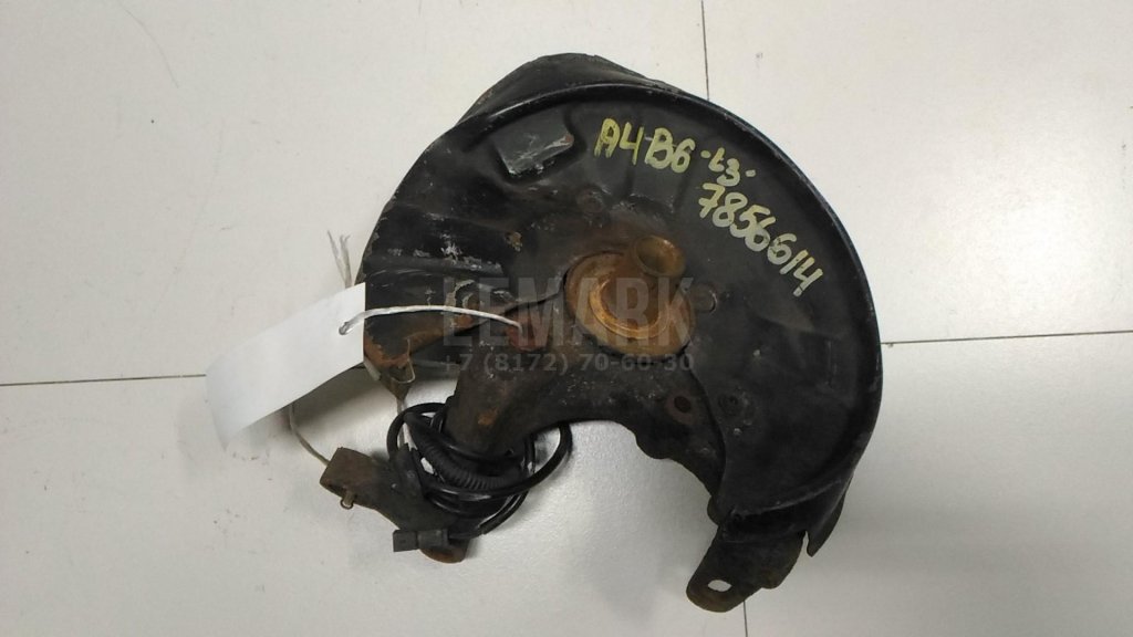 Кулак поворотный задний левый