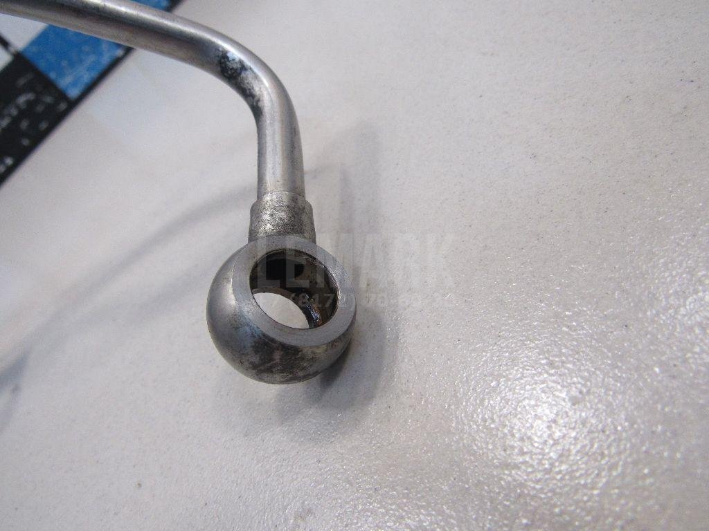 Трубка турбокомпрессора (турбины)