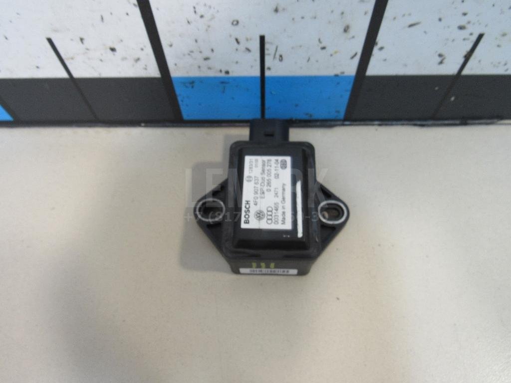 Датчик ускорения