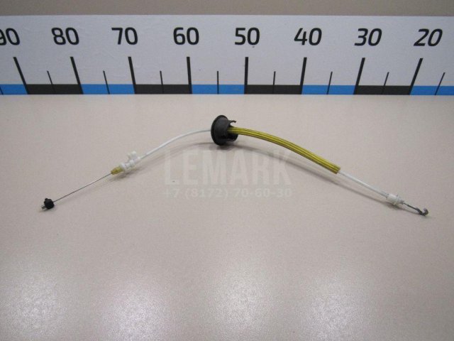 Трос открывания задней двери