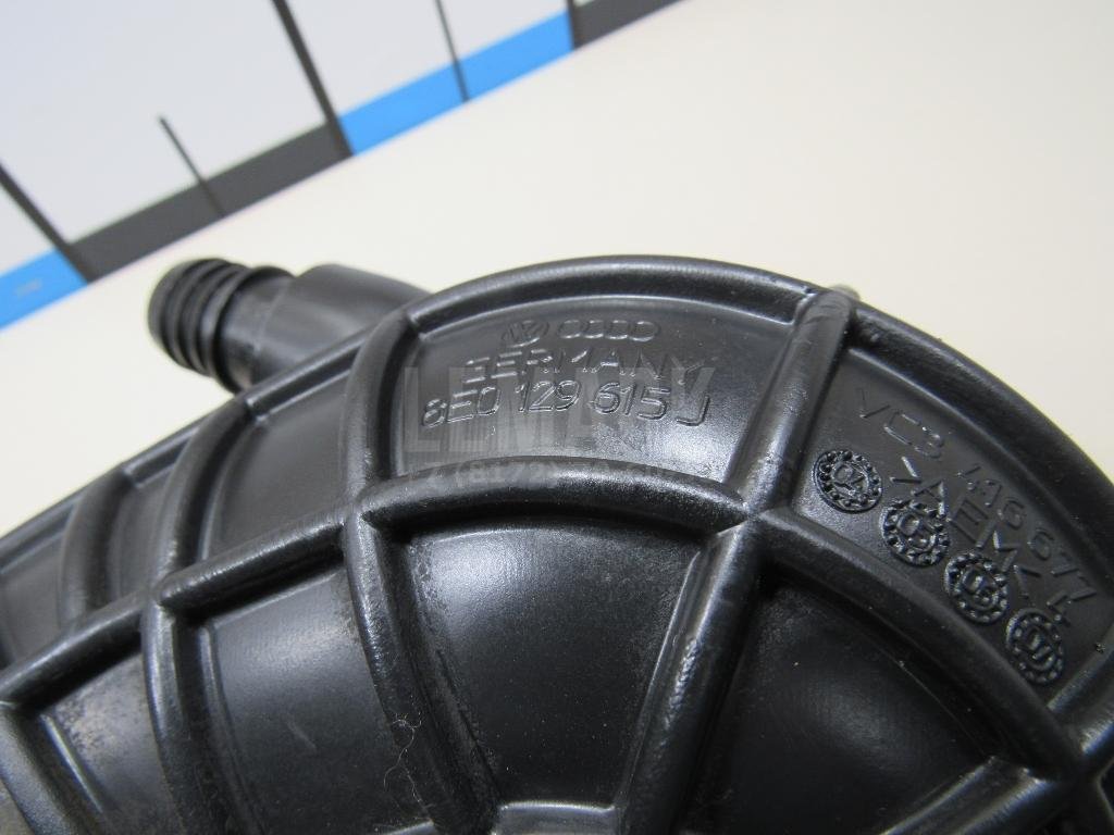 Патрубок воздушного фильтра