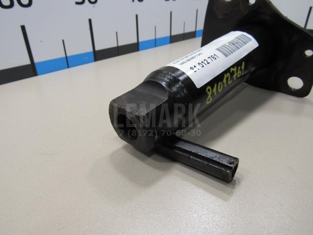 Кронштейн усилителя переднего бампера правый для  Audi A3 [8PA] Sportback 2004-2013