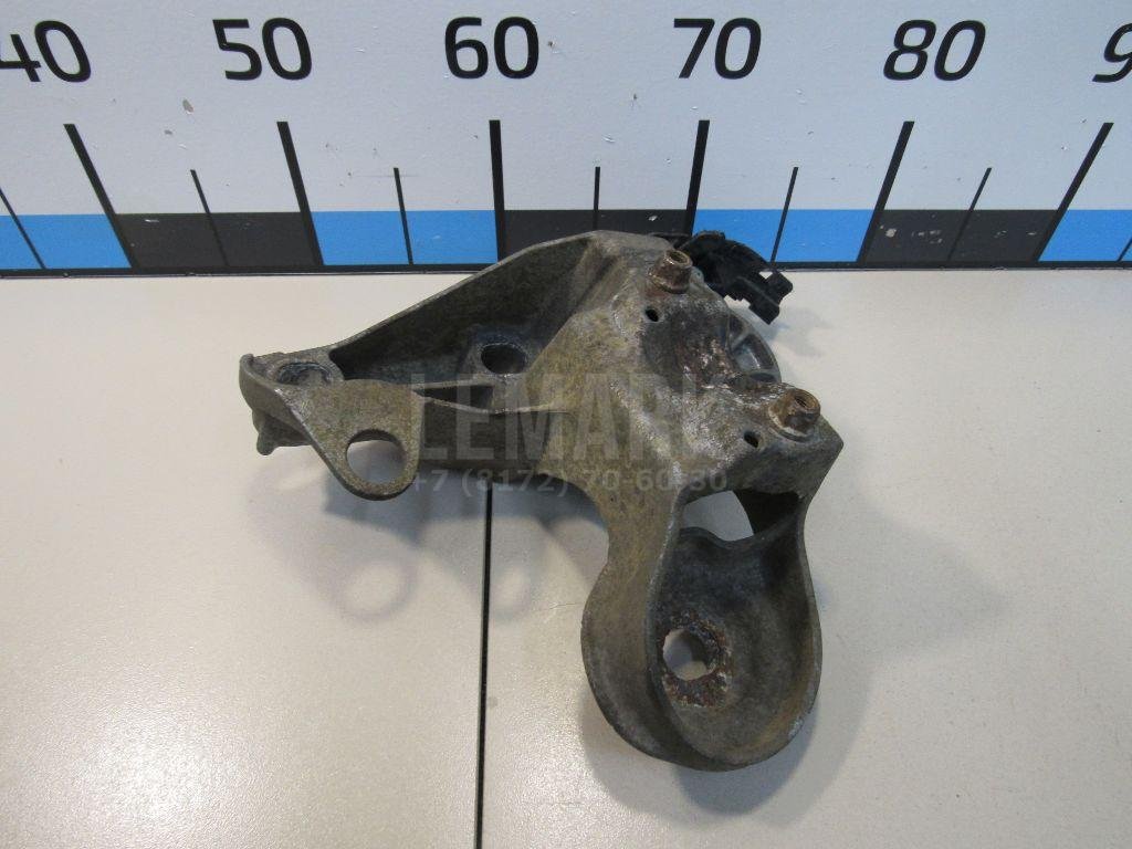 Кронштейн опоры двигателя для  Audi A4 [B5] 1994-2001