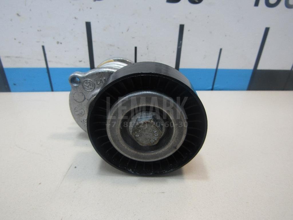 Натяжитель ремня