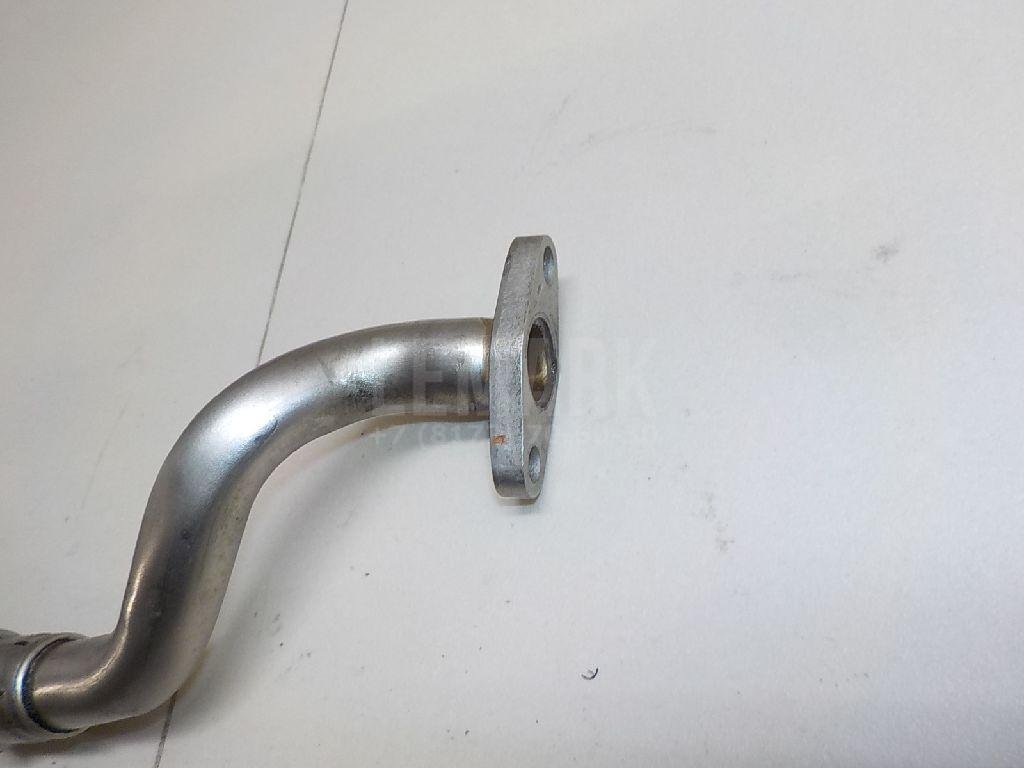 Трубка турбокомпрессора (турбины)