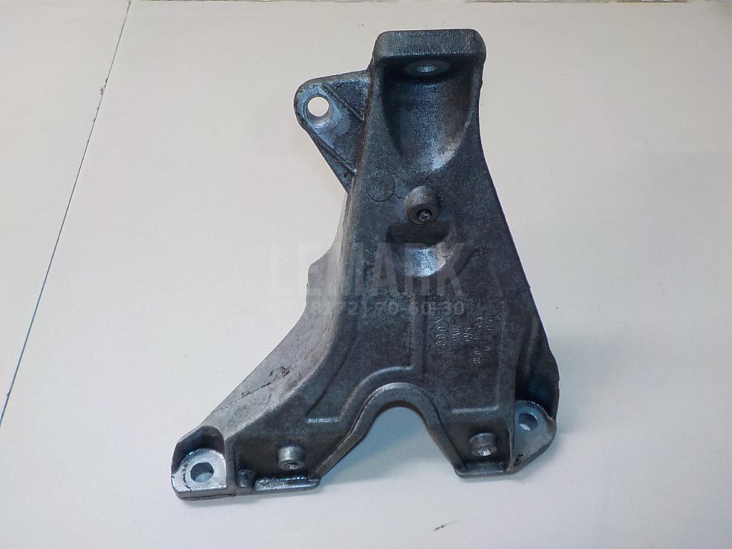 Кронштейн двигателя правый для  Audi A3 [8V] 2013-2020