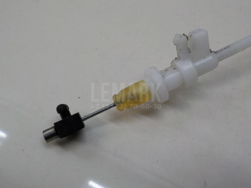 Трос открывания задней двери