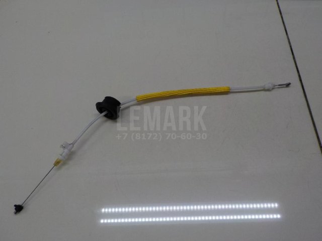 Трос открывания задней двери